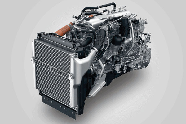 Isuzu Giga Head Tractor - Mesin